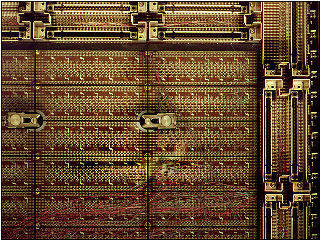 VP 100 - backplane