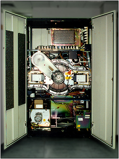VP 100 - dualport_disk