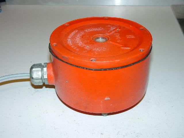 The three axis geophone